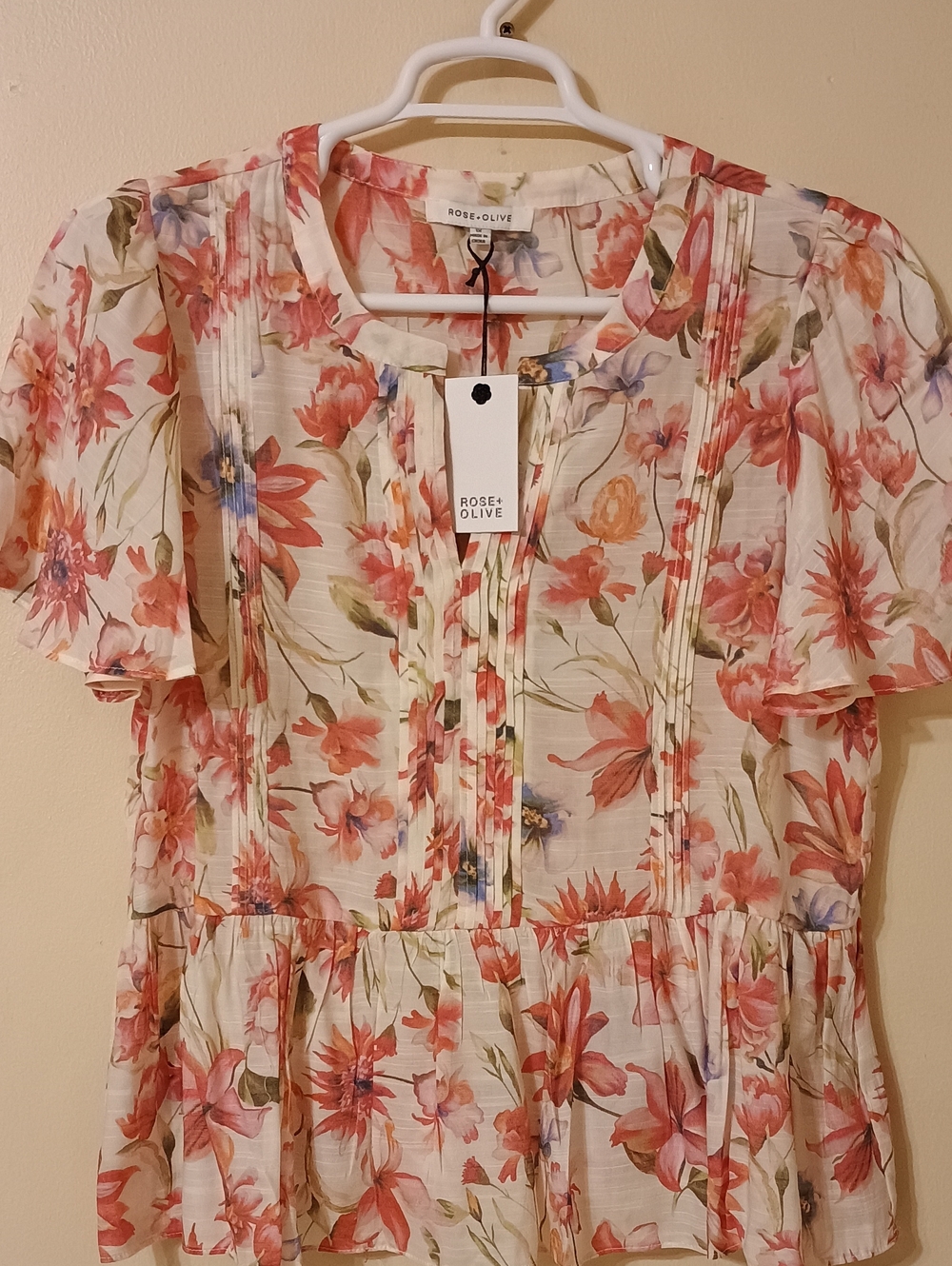 Rose& Olive Floral Pintuck Peplum Blouse Flutter Sleeve Plus Size 1X NWT